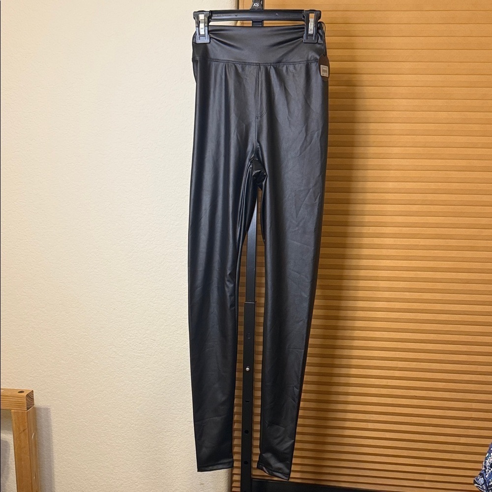 Women’s Black Faux Leather Leggings Size XS